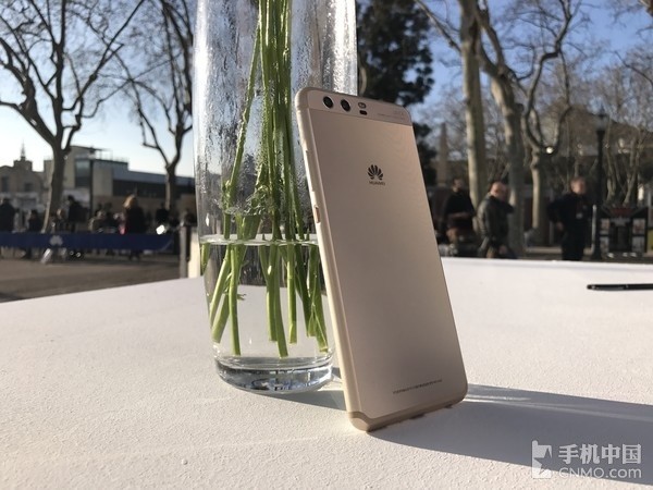 2017年的把妹诀窍：竟是会拍人像......